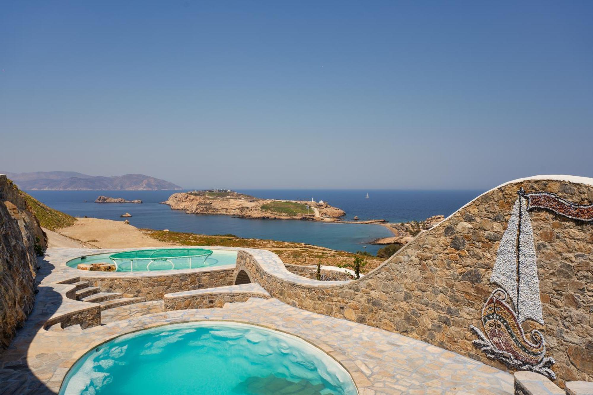Agalia Luxury Suites Koumpara Exteriör bild