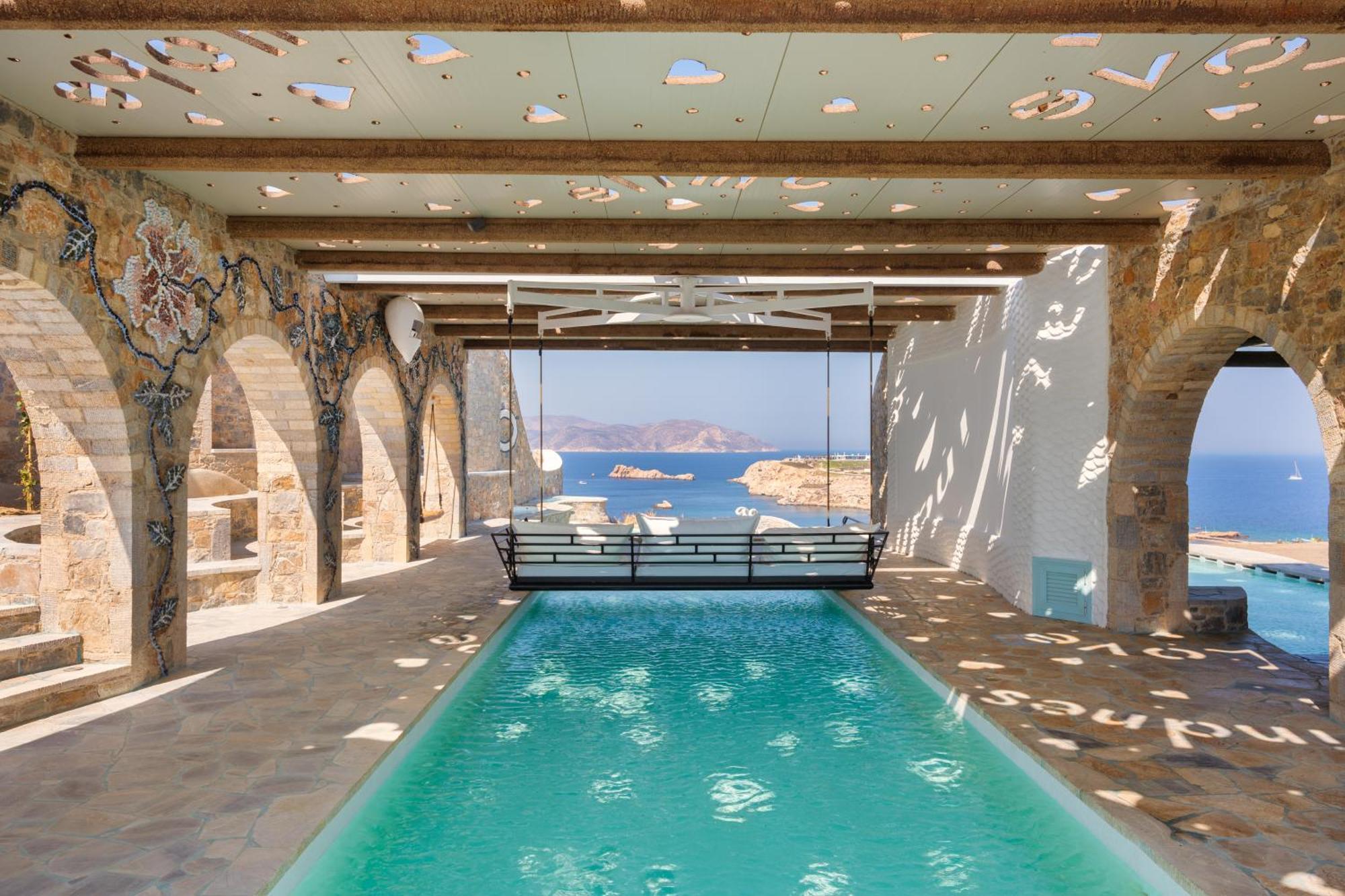 Agalia Luxury Suites Koumpara Exteriör bild